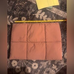 Canvaslife Puffy Mauve Pink Quilted 15-16” Laptop Case